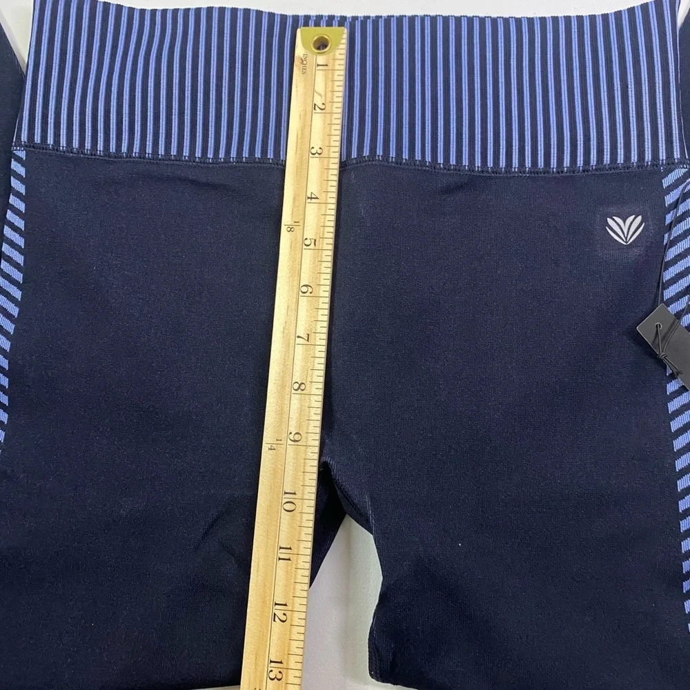 High rise seamless leggings size large NWT forever 21 navy blue‎ - Picture 4 of 9